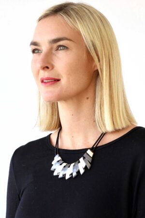 Metallic Zig Zag Choker Necklace