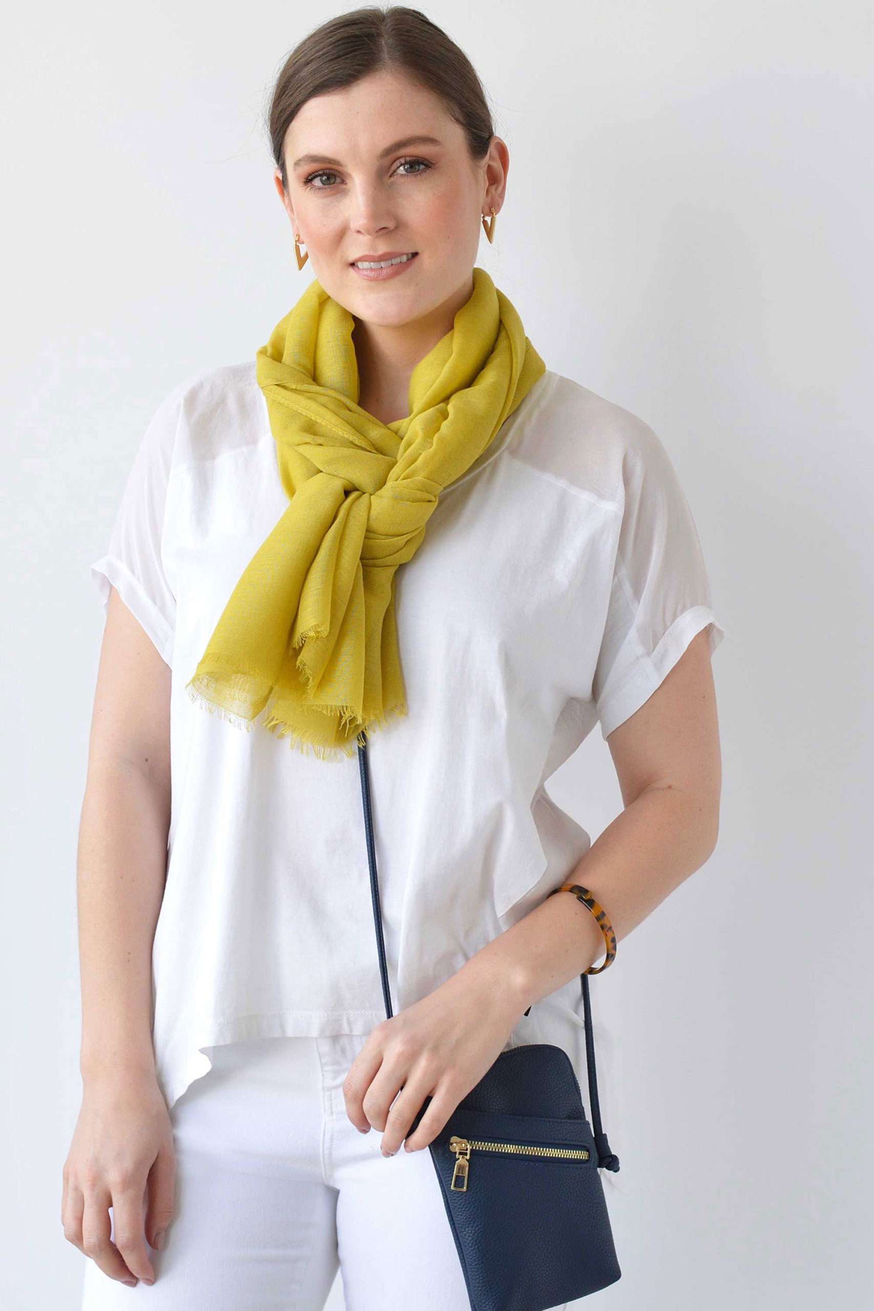 Plain Spring/Summer Scarf in Subtle Hues - Archer House Collections