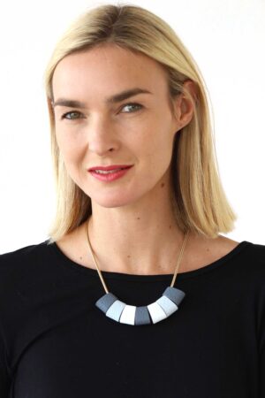 Beaten 7 Disc Necklace