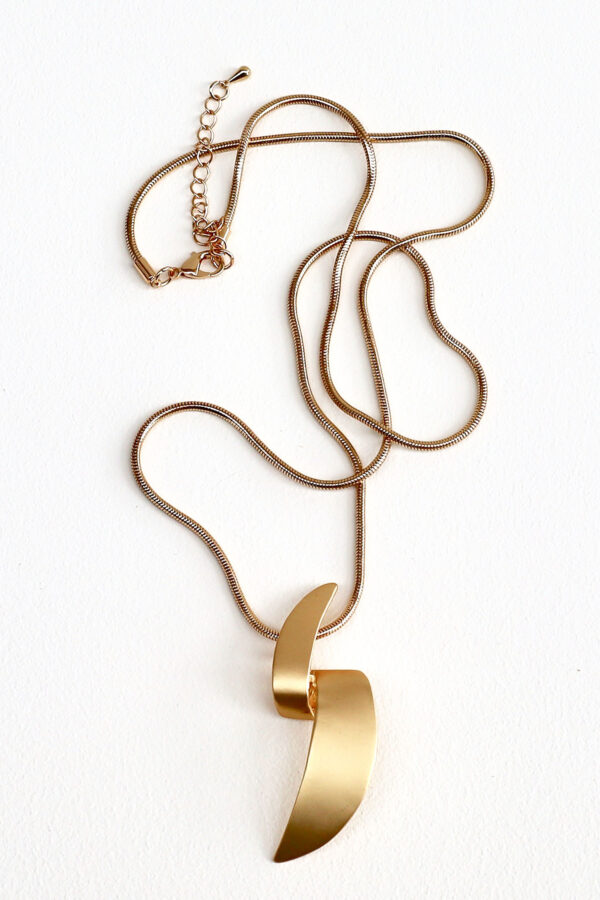 Twist Pendant Necklace Archer House Collections