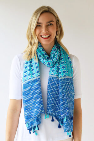 Tasselled Print Scarf with Diamond Border