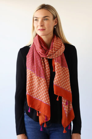 Small Geometric Print Scarf
