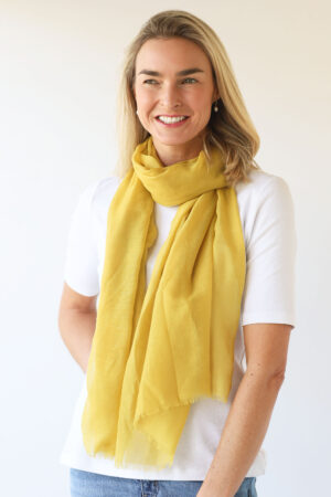 Plain Spring/Summer Scarf in Subtle Hues